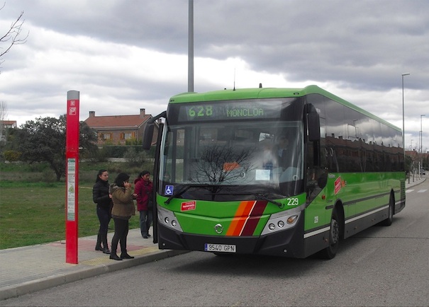 Los vecinos de Las Rozas se muestran contentos con el 628 Exprés