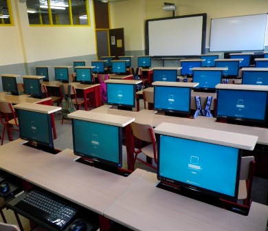 Jornada de puertas abiertas en el Instituto de Enseñanza Secundaria I de Las Rozas