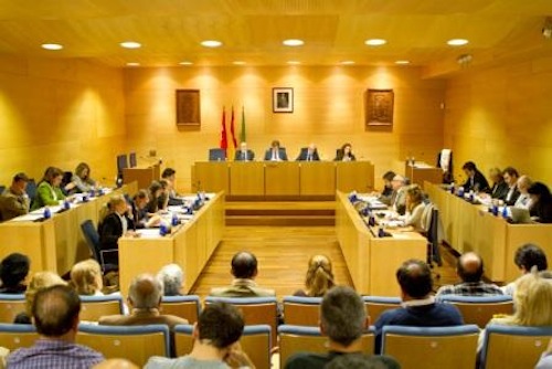 El Ayuntamiento de Boadilla simplifica la burocracia para abrir una tienda