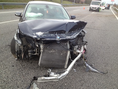 Un herido leve en un accidente de tráfico en la M-40