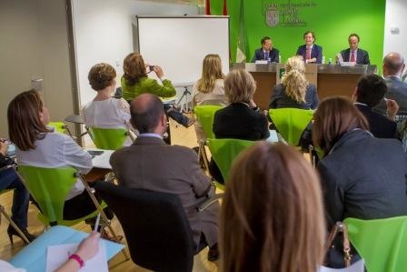 La Red Madrileña de Municipios por la Familia trabaja en Boadilla