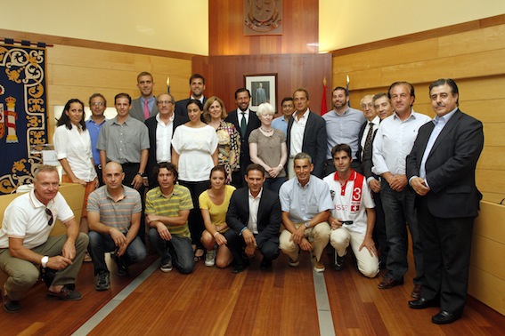 Felipe Reyes apadrina un convenio para la promoción del deporte base