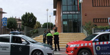 Detenidas tres personas por intentar robar cable