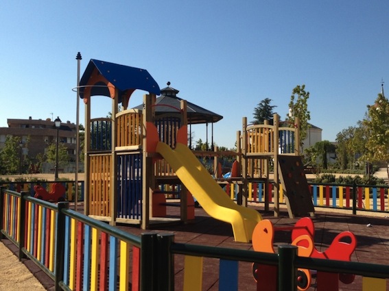 Nuevo parque adaptado a niños con discapacidad