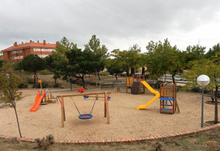 Las zonas de juegos de Majadahonda cumplen con la normativa europea
