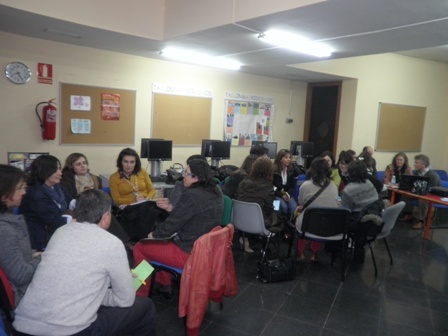 Taller de redes sociales para familias
