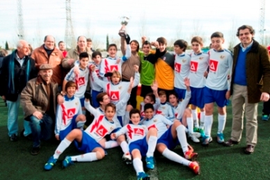 Torneo de Navidad de fútbol y tiro con arco