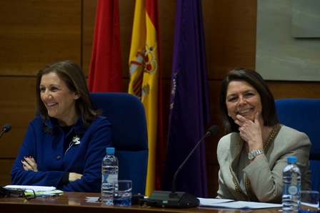 Apoyo a la mujer en el Pleno de Pozuelo