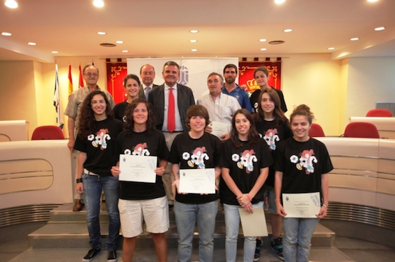 Reconocimiento a las chicas del fútbol sala Majadahonda Afar 4