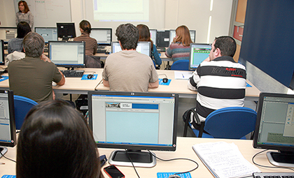 Cursos gratuitos de contabilidad, ofimática, idiomas y redes sociales para desempleados