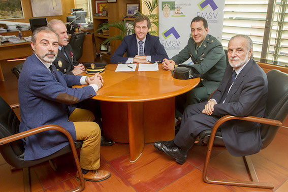 Boadilla cede cuatro viviendas en alquiler a agentes de la Guardia Civil