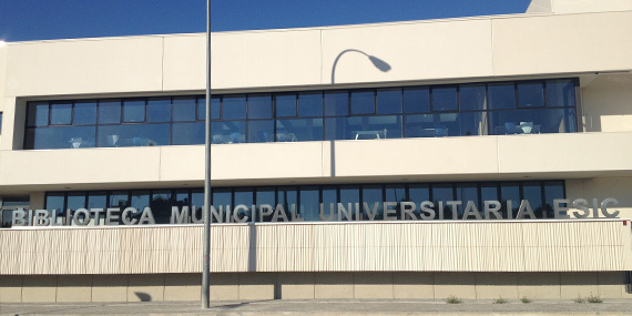 La Biblioteca Municipal Universitaria ESIC abre toda la noche hasta el 15 de septiembre