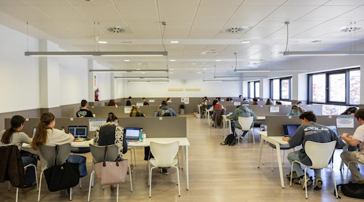La Biblioteca Municipal Universitaria ESIC de Pozuelo abrirá hasta la una de la madrugada hasta el mes de julio
