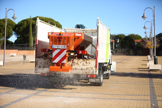 Los vecinos de Las Rozas ya pueden recoger sal para el invierno