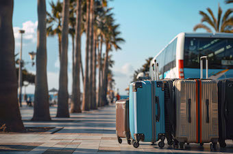 16 personas con discapacidad de Las Rozas viajan hoy a Benicasim de vacaciones