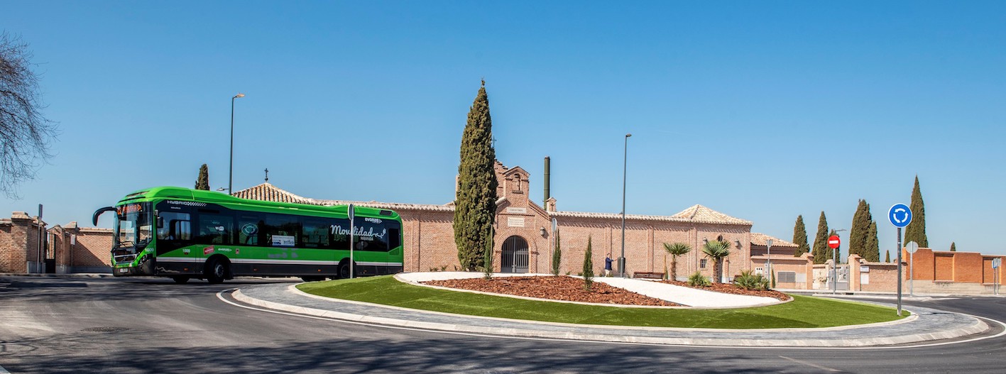 Autobuses de Pozuelo que trasladan al cementerio este fin de semana