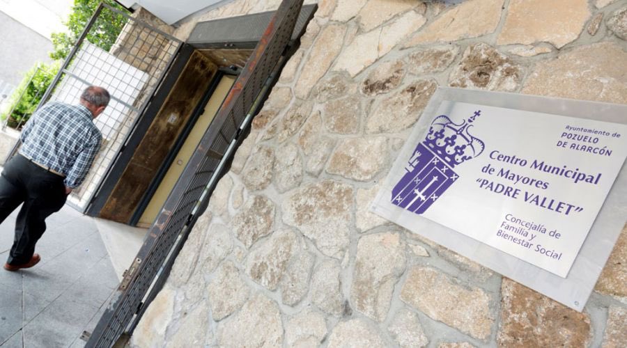 Los mayores de Pozuelo ya pueden volver a sus centros