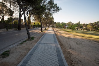 Las urbanizaciones de Boadilla del Monte estrenan aceras