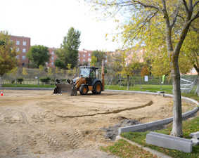 Parque Empresarial Prado del Espino contará con puntos de recarga para coches eléctricos y nuevas plazas de aparcamiento