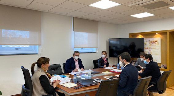 Pozuelo entregará tarjetas de compra para productos de primera necesidad 