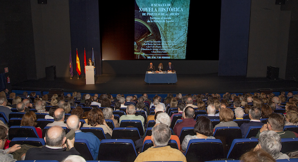 La novela histórica es protagonista esta semana en el MIRA Teatro