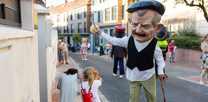 La Comparsa de Gigantes y Cabezudos recorrerá las calles de Pozuelo para celebrar las Fiestas del Carmen
