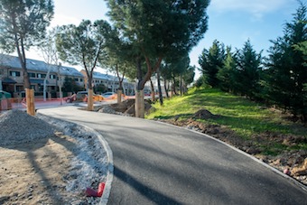 El carril bici de Boadilla se extiende a las calles Francisco de Goya y Manuel de Falla