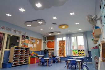 La E.I. Romanillos estrena un proyecto piloto de iluminaci&oacute;n