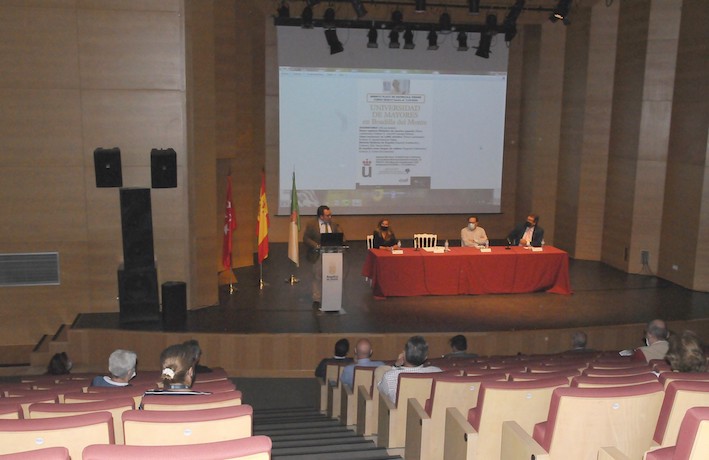 Empieza el curso en la Universidad de Mayores de Boadilla