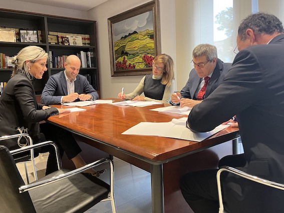 Los colegios de Educación Especial de Majadahonda recibirán 3.000 euros para el material escolar