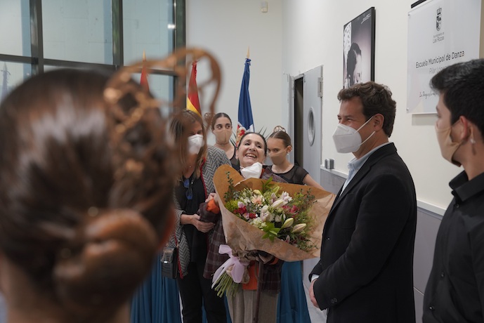 La bailarina Pilar López da nombre de nuevo a la Escuela Municipal de Danza de Las Rozas 