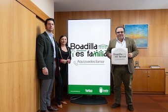 Los comercios de Boadilla prestan sus tel&eacute;fonos a los menores sin m&oacute;vil