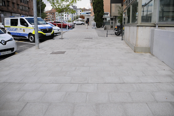 Ampliación de la acera de la calle Juan Carlos I de Boadilla