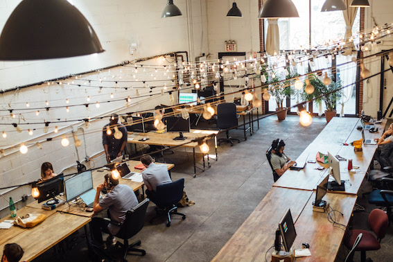 Las Rozas Innova regala bonos de 150 euros mensuales para compartir coworking