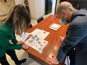 Renovación de zonas infantiles en parques y centros educativos de Majadahonda