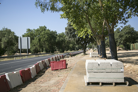 64 plazas más para el aparcamiento situado frente al Polideportivo Municipal