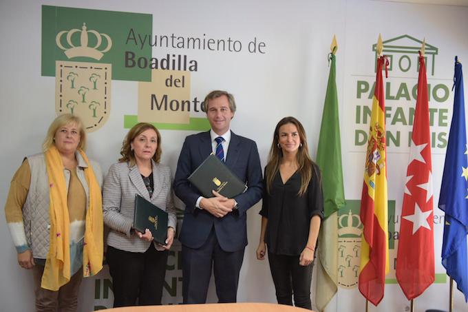 Los alumnos de la Fundación Gil Gayarre realizarán prácticas en el Ayuntamiento
